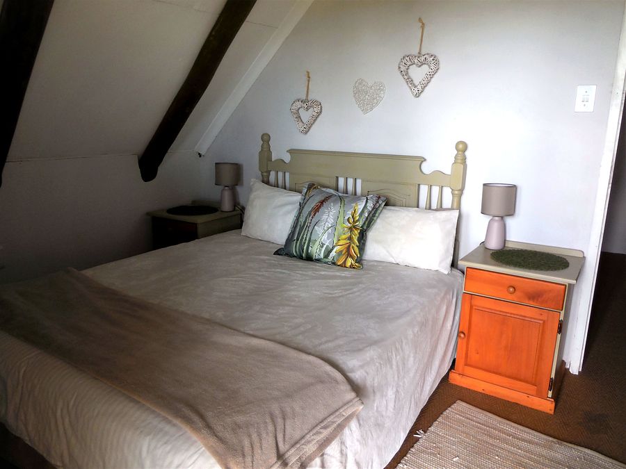 Upstairs double bedroom